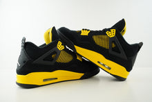 Load image into Gallery viewer, Air Jordan 4 Retro Thunder