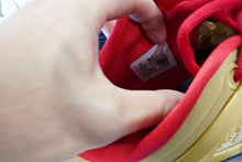 Load image into Gallery viewer, Nike KD15 Olympics Gold Medal