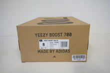 Load image into Gallery viewer, Adidas Yeezy Boost 700 V2 Cream