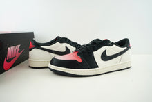 Load image into Gallery viewer, Air Jordan 1 Retro Low PSG Paris Saint-Germain