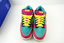 Load image into Gallery viewer, Nike SB Dunk Low Ms. Pacman