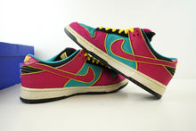 Load image into Gallery viewer, Nike SB Dunk Low Ms. Pacman