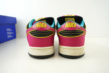 Load image into Gallery viewer, Nike SB Dunk Low Ms. Pacman