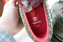 Load image into Gallery viewer, Supreme x Timberland Woven Leather 3-Eye Lug Olive