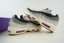 Load image into Gallery viewer, Nike Air Max 95 SB Cactus Flower