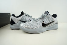 Load image into Gallery viewer, Nike Kobe 5 Protro Zebra PE