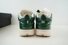 Load image into Gallery viewer, Nike Kobe 4 Protro Undefeated Milwaukee Bucks