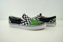 Load image into Gallery viewer, Vans Slip-On Marvel Hulk