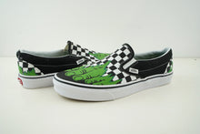 Load image into Gallery viewer, Vans Slip-On Marvel Hulk
