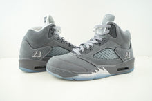 Load image into Gallery viewer, Jordan 5 Retro Wolf Grey
