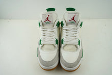 Load image into Gallery viewer, Jordan 4 Retro SB Pine Green