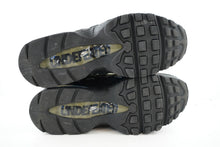 Load image into Gallery viewer, Nike Air Max 95 SP Undefeated Geo La Brea Medium Olive