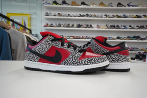 Nike SB Dunk Low Supreme Red Cement (2012)