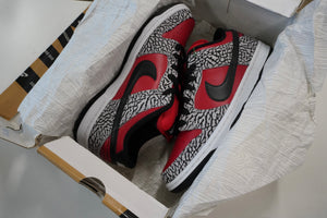 Nike SB Dunk Low Supreme Red Cement (2012)