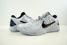 Load image into Gallery viewer, Nike Kobe 5 Protro Zebra PE