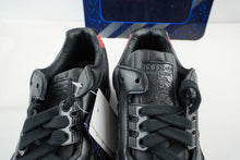 Load image into Gallery viewer, Adidas ZX 8000 Star Wars Darth Vadar