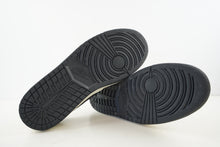 Load image into Gallery viewer, Air Jordan 1 Low Rookie of the Year