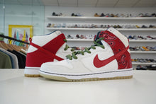 Load image into Gallery viewer, Nike SB Dunk High Cheech &amp; Chong