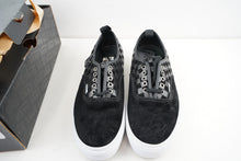 Load image into Gallery viewer, Vans Authentic 69 Pro 'S' (Syndicate) Black/White