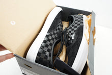 Load image into Gallery viewer, Vans Authentic 69 Pro 'S' (Syndicate) Black/White