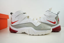Load image into Gallery viewer, Nike Zoom Sharkley White Varsity Red