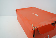 Load image into Gallery viewer, Nike Zoom Sharkley White Varsity Red