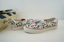 Load image into Gallery viewer, Disney x Vans Authentic Mickey Mouse