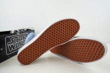 Load image into Gallery viewer, Vans Authentic Star Wars Boba Fett