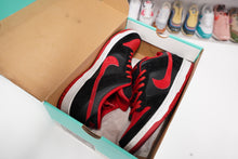 Load image into Gallery viewer, Nike SB Dunk Low J Pack Bred