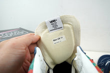 Load image into Gallery viewer, Vans Sk8-Hi Yoda Aloha (Star Wars)