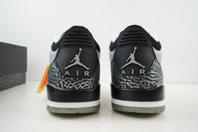 Load image into Gallery viewer, Air Jordan 3 Retro Wolf Grey