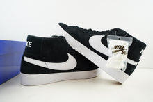 Load image into Gallery viewer, Nike SB Blazer Black White