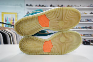 Nike SB Dunk Low MIA Skate Shop