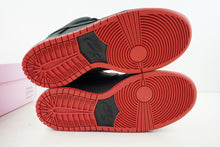 Load image into Gallery viewer, Nike SB Dunk Low Black Pigeon