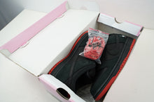 Load image into Gallery viewer, Nike SB Dunk Low Black Pigeon