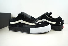 Load image into Gallery viewer, Vans Vault Old Skool x Mastermind x End