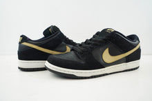 Load image into Gallery viewer, Nike SB Dunk Low Takashi (2018)