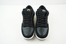 Load image into Gallery viewer, Nike SB Dunk Low Takashi (2018)