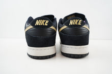 Load image into Gallery viewer, Nike SB Dunk Low Takashi (2018)