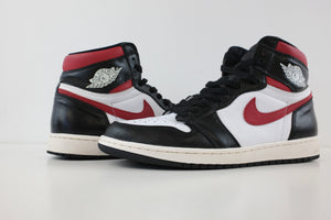 Air Jordan 1 Retro High Black Gym Red