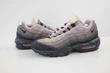 Load image into Gallery viewer, Nike Air Max 95 size? Air Max Day (2020)