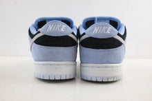 Load image into Gallery viewer, Nike SB Dunk Low Black Aluminum
