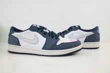 Load image into Gallery viewer, Air Jordan 1 Low SB Midnight Navy