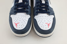 Load image into Gallery viewer, Air Jordan 1 Low SB Midnight Navy