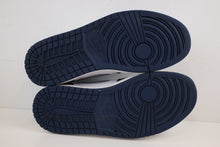 Load image into Gallery viewer, Air Jordan 1 Low SB Midnight Navy