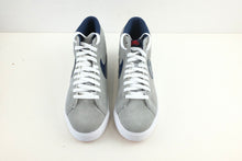 Load image into Gallery viewer, Nike SB Blazer Matte Silver