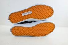 Load image into Gallery viewer, Vans Style 36 Pro LTD x Independent