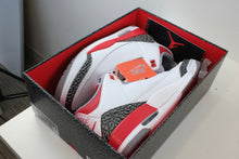 Load image into Gallery viewer, Air Jordan 3 Retro Fire Red