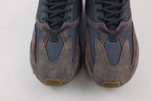 Load image into Gallery viewer, Adidas Yeezy Boost 700 Mauve