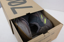 Load image into Gallery viewer, Adidas Yeezy Boost 700 Mauve